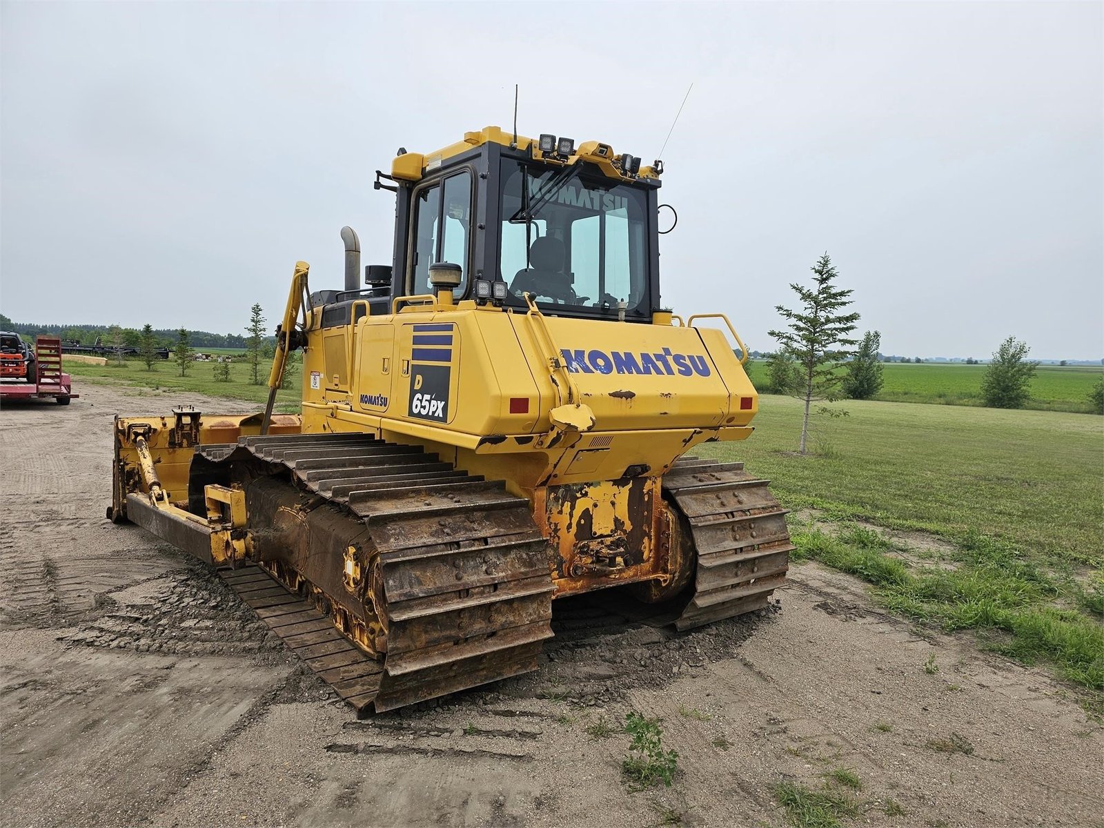 2022 Komatsu D65PX-18